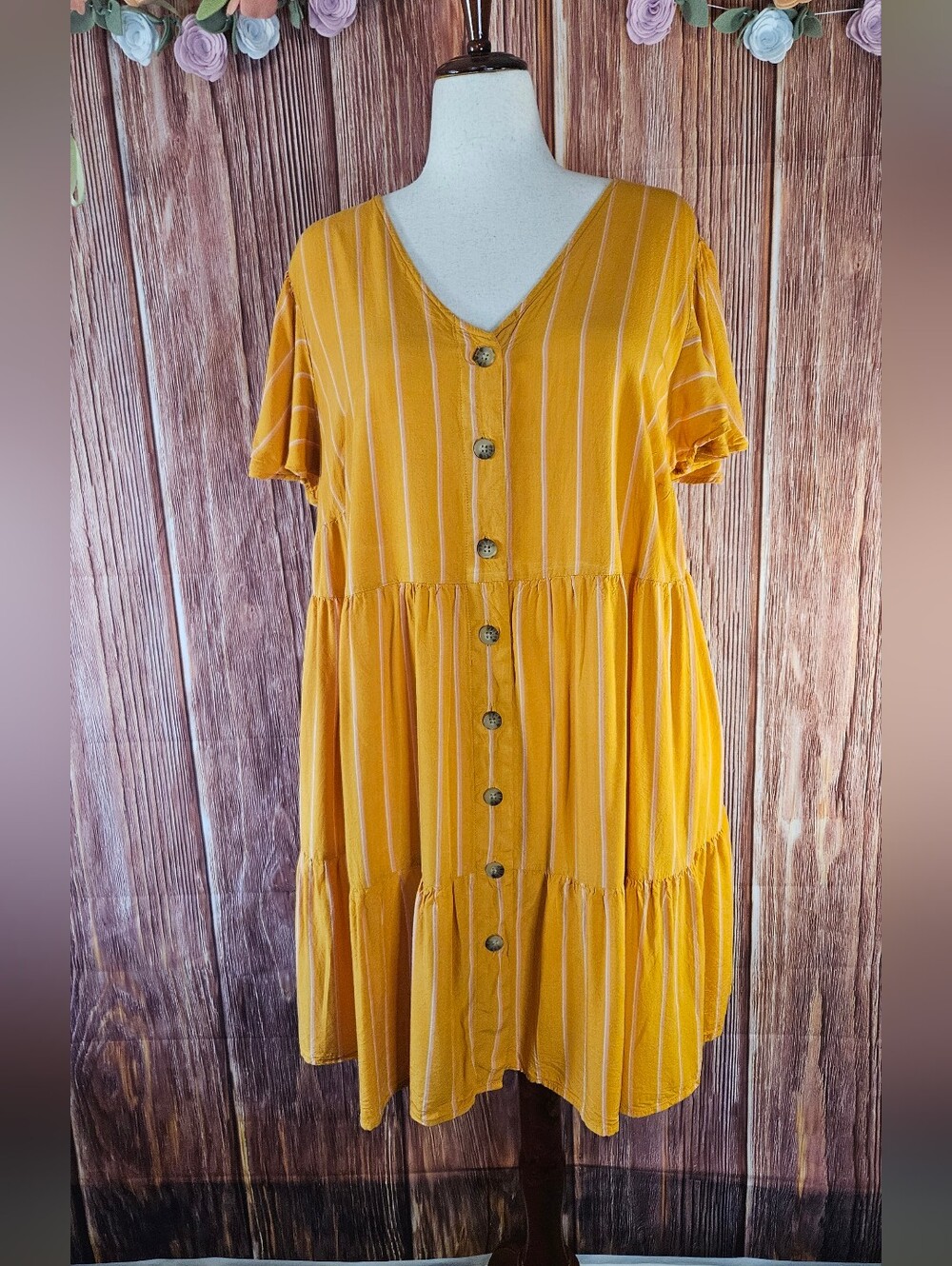 Ava & Viv Tiered Skirt Button Front Dress Plus Size 1X